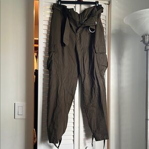 Windsor Olive Cargo Pants